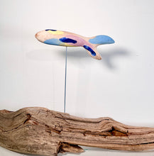 Lade das Bild in den Galerie-Viewer, Fisch "Sunny" bunt