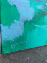 Lade das Bild in den Galerie-Viewer, GREEN EYES at the waters edge
